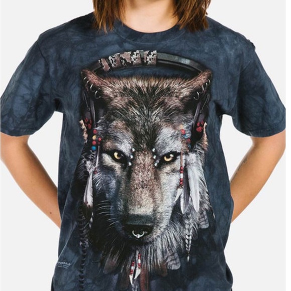 The Mountain Blue & Multicolor T-shirt With Native Wolf Art - Picture 1 of 4